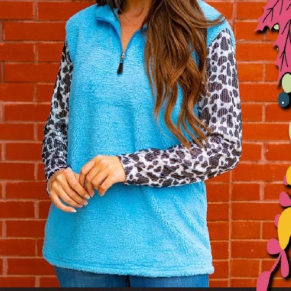 Sherpa turquoise pullover - Picture 2 of 2